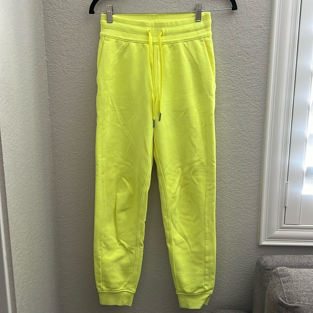 Like new bright yellow lululemon joggers